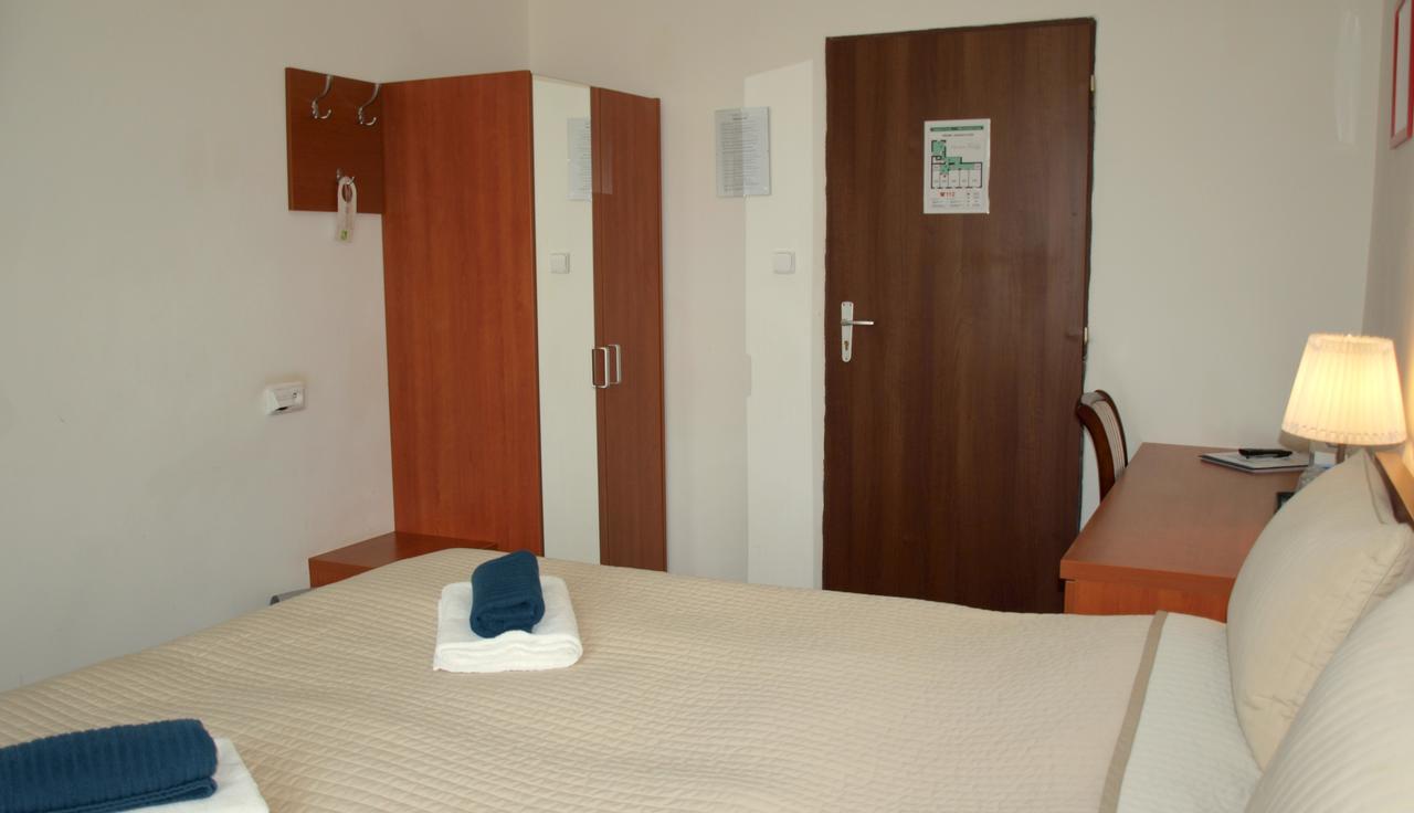 Pension Village Karlovy Vary Extérieur photo