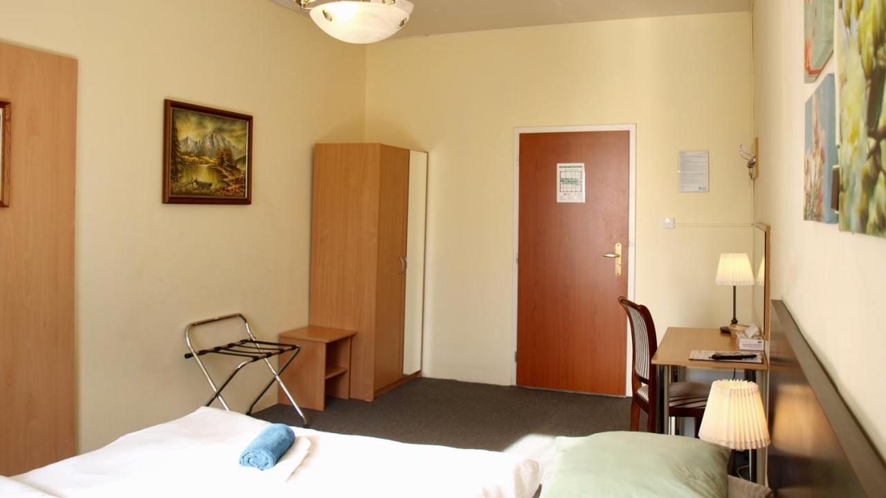 Pension Village Karlovy Vary Extérieur photo